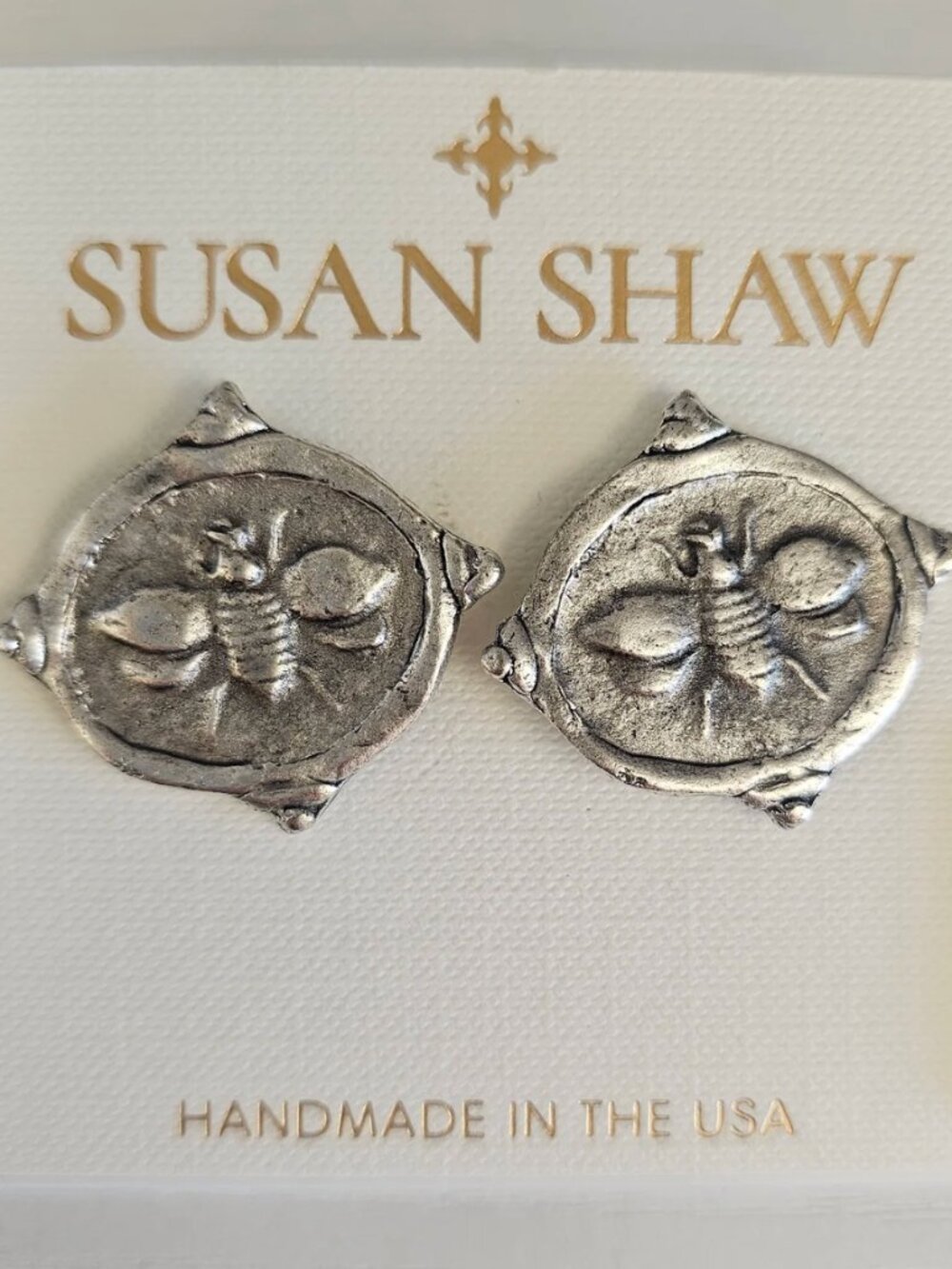 Susan Shaw Bee Intaglio Studs (NWT)